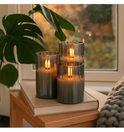 LED Stompkaarsen set in rookglas Ø7,5cm, 3 stuks, vlameffect - Incl. afstandsbediening en timer, 10/12,5/15cm hoog, echte was