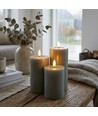 Set van 3 stuks LED-stompkaarsen, groen - Ø7,5cm, 10/12,5/15cm hoog, werkt m. afstandsbediening, timer, echte was
