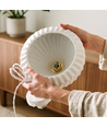 Keramische E27 hanglamp - Geplooid, wit/messing, 2m snoer, Ø27x23cm, zonder lichtbron